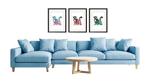 lemur_niebieska_sofa